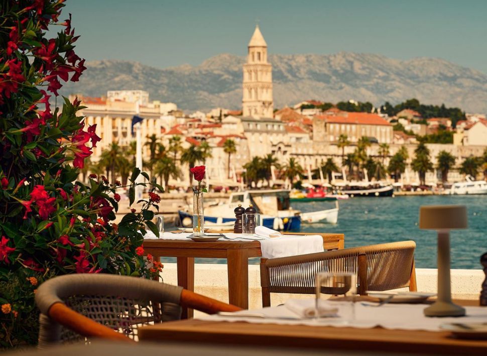 Firmatur til Split - Hotel Ambasador Split - Med Balslev. - Firmatur