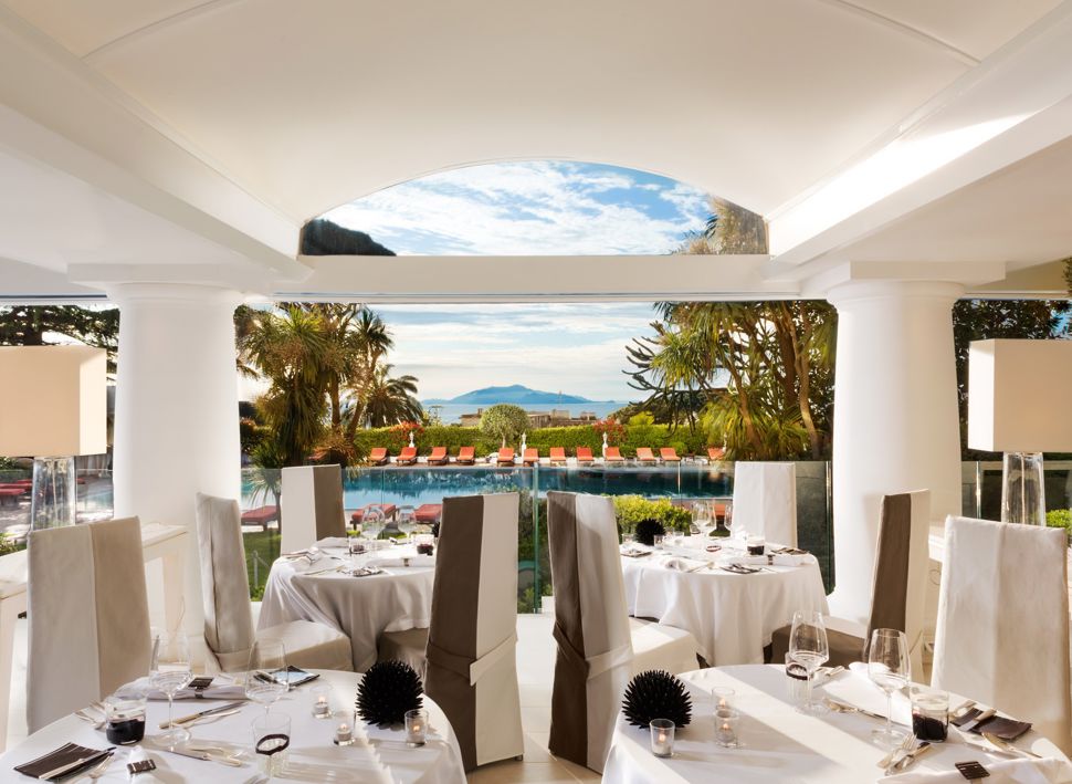 Firmatur til Capri - Capri Palace Jumeirah - Med Balslev. - Firmatur